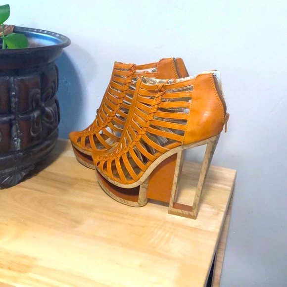 Liliana Platform Wedge Sandals - Picture 5 of 5
